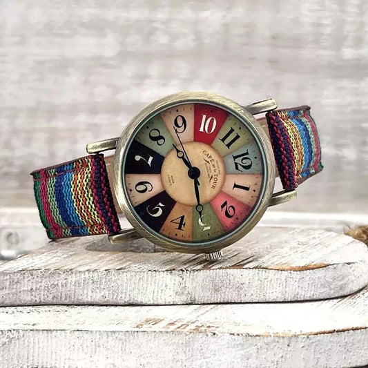 ColorWeave Retro | Kleurrijk vintage horloge met canvas band