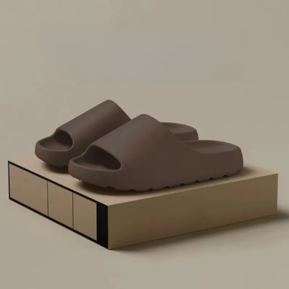 ComfyStep | Lichte strandslippers met dikke zool