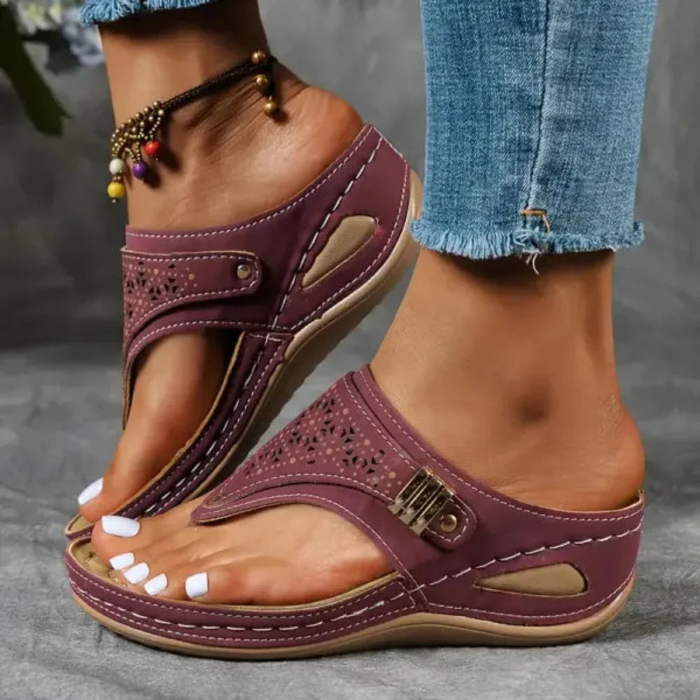 WedgeLift | Orthopedische sleehak sandalen