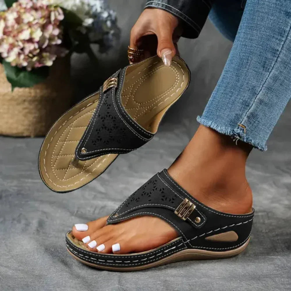 WedgeLift | Orthopedische sleehak sandalen