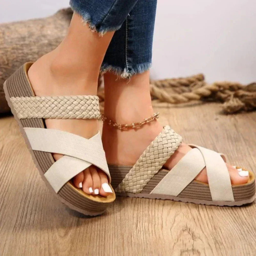Comforta | Stijlvolle sandalen met zacht voetbed