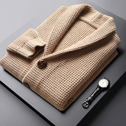 Elmcrest Knit | Wolcardigan met klassieke varsity‑stijl