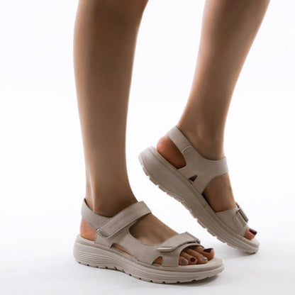 OrthoChic | Stijlvolle orthopedische sandalen