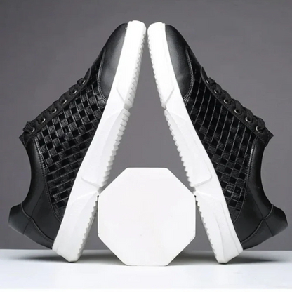 WovenWalk | Geweven sneakers met sportieve flair