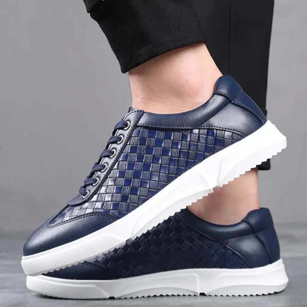 WovenWalk | Geweven sneakers met sportieve flair